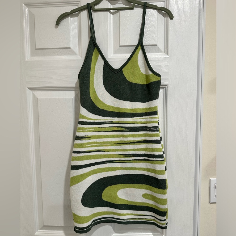 Green knit dress💚